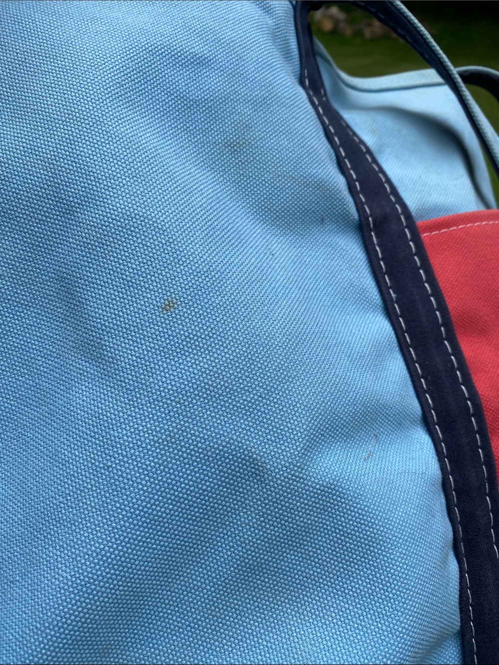 L.L.Bean BOAT AND TOTE Extra Large 0AVH3 Dark Blue Light Blue Red Pocket - Picture 9 of 17